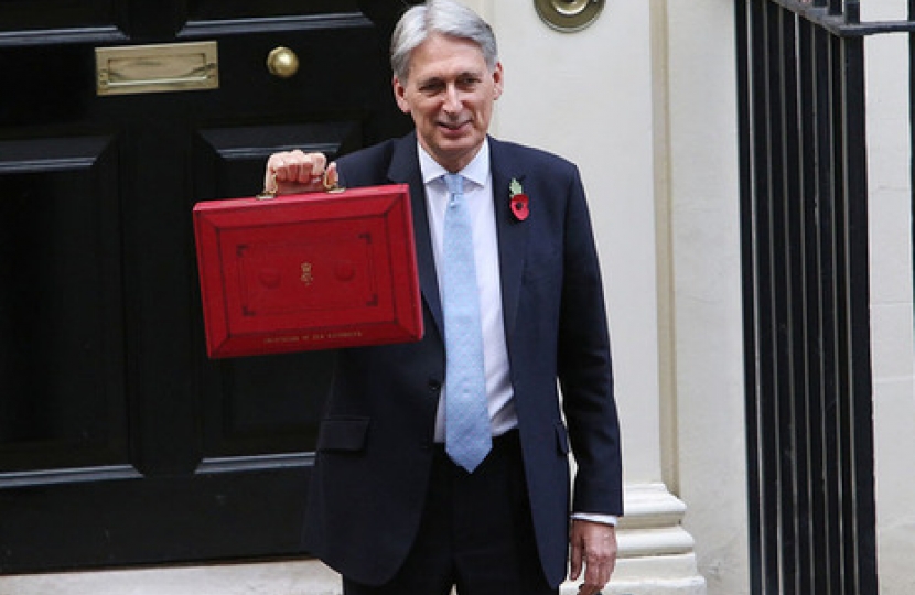 Chancellor Philip Hammond announces £200m fund for primary school broadband at the Budget